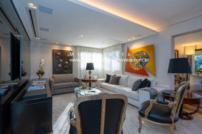 Apartamento com 4 Quartos à Venda, 260 m² em Real Parque - São Paulo