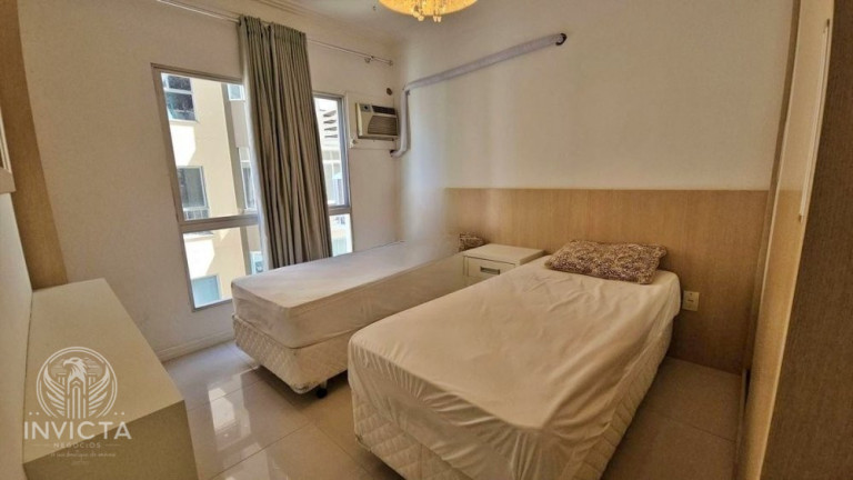 Imagem Apartamento com 3 Quartos à Venda, 134 m² em Centro - Balneário Camboriú Imagem Apartamento com 3 Quartos à Venda, 134 m² em Centro - Balneário Camboriú