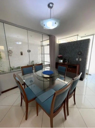 Imagem Casa com 4 Quartos à Venda, 220 m² em Piatã - Salvador