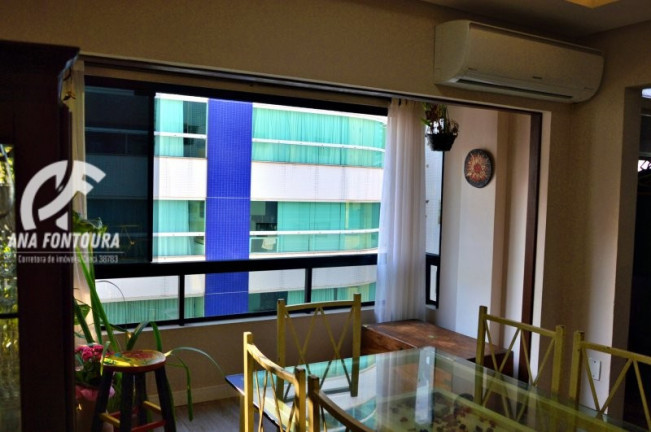 Imagem Apartamento com 3 Quartos à Venda, 100 m² em Centro - Balneário Camboriú