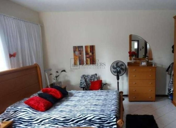 Imagem Casa com 5 Quartos à Venda, 226 m² em Centro - Balneário Camboriú