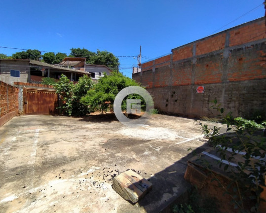 Terreno à Venda, 500 m² em São Judas Tadeu - Montes Claros
