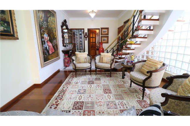 Imagem Casa com 3 Quartos à Venda, em Santo Amaro - São Paulo Imagem Casa com 3 Quartos à Venda, em Santo Amaro - São Paulo