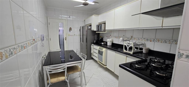 Imagem Apartamento com 4 Quartos à Venda, 165 m² em Guilhermina - Praia Grande Imagem Apartamento com 4 Quartos à Venda, 165 m² em Guilhermina - Praia Grande