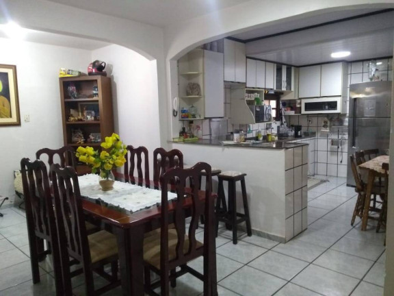 Imagem Casa com 3 Quartos à Venda, 420 m² em Centro - São Pedro Da Aldeia Imagem Casa com 3 Quartos à Venda, 420 m² em Centro - São Pedro Da Aldeia