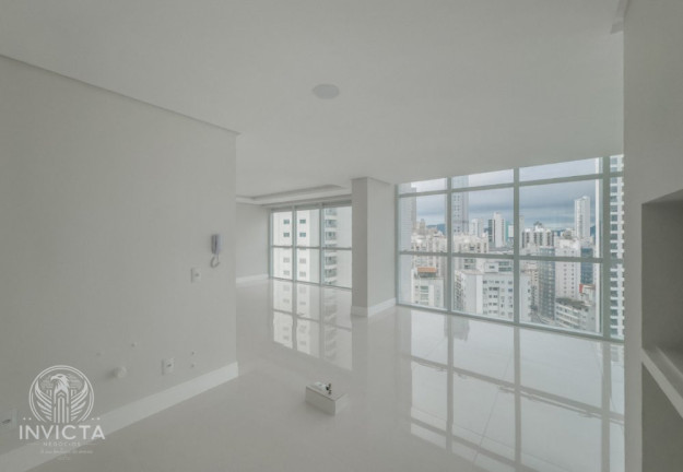 Imagem Apartamento com 4 Quartos à Venda, 146 m² em Centro - Balneário Camboriú Imagem Apartamento com 4 Quartos à Venda, 146 m² em Centro - Balneário Camboriú
