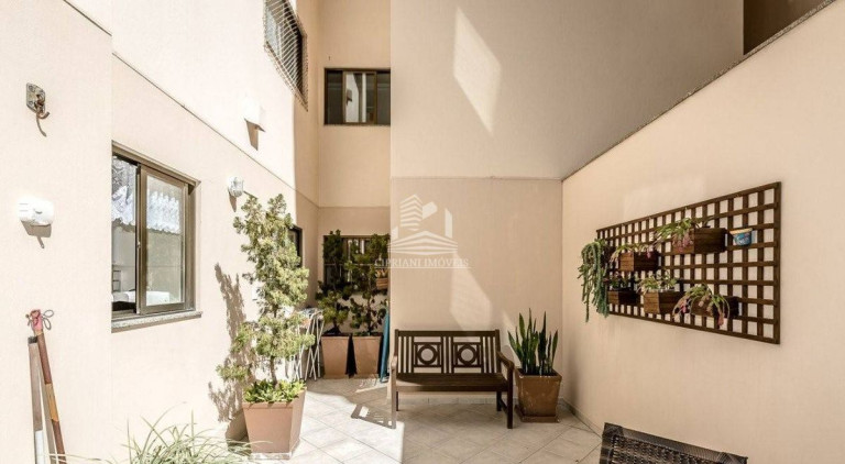 Imagem Apartamento com 3 Quartos à Venda,  em Centro - Balneário Camboriú
