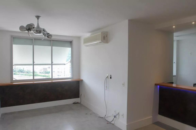 Imagem Apartamento com 2 Quartos à Venda, 78 m² em Lagoa - Rio De Janeiro