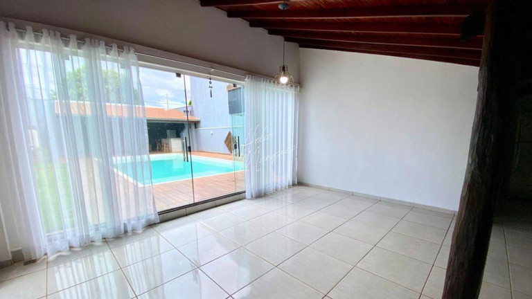 Imagem Casa com 3 Quartos à Venda, 184 m² em Cidade Jardim - Campo Grande Imagem Casa com 3 Quartos à Venda, 184 m² em Cidade Jardim - Campo Grande