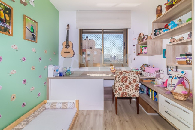 Imagem Apartamento com 2 Quartos à Venda, 65 m² em Petrópolis - Porto Alegre Imagem Apartamento com 2 Quartos à Venda, 65 m² em Petrópolis - Porto Alegre