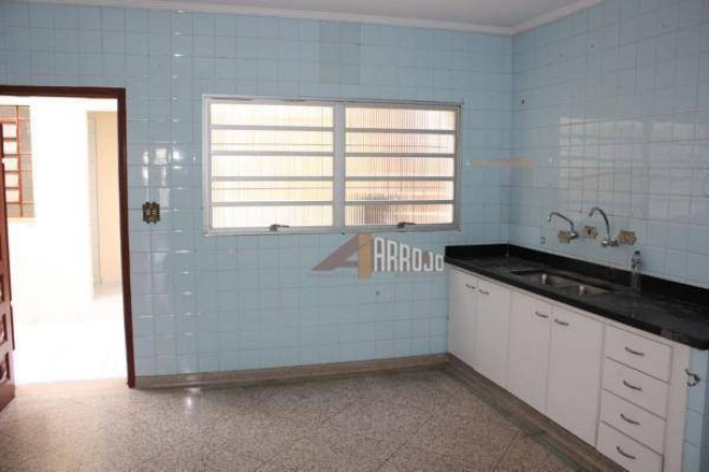 Imagem Sobrado com 3 Quartos à Venda, 246 m² em Vila Laís - São Paulo Imagem Sobrado com 3 Quartos à Venda, 246 m² em Vila Laís - São Paulo