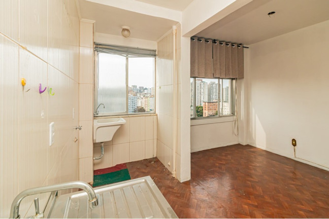 Imagem Apartamento com 3 Quartos à Venda, 78 m² em Centro Histórico - Porto Alegre Imagem Apartamento com 3 Quartos à Venda, 78 m² em Centro Histórico - Porto Alegre