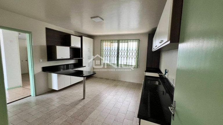 Imagem Casa com 3 Quartos à Venda, em Centro - Pato Branco Imagem Casa com 3 Quartos à Venda, em Centro - Pato Branco
