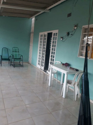 Imagem Casa com 3 Quartos à Venda, 150 m² em Samambaia Norte (samambaia) - Brasília Imagem Casa com 3 Quartos à Venda, 150 m² em Samambaia Norte (samambaia) - Brasília
