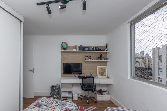Imagem Apartamento com 3 Quartos à Venda, 178 m² em Itaim Bibi - São Paulo