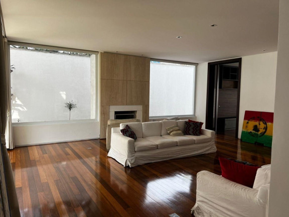 Imagem Casa com 3 Quartos para Alugar, 850 m² em Jardim América - São Paulo