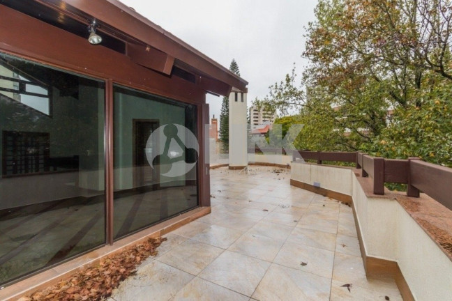 Imagem Imóvel com 4 Quartos à Venda, 360 m² em Bela Vista - Porto Alegre Imagem Imóvel com 4 Quartos à Venda, 360 m² em Bela Vista - Porto Alegre