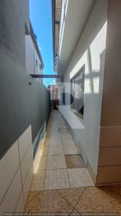 Imagem Casa com 3 Quartos à Venda, 220 m² Imagem Casa com 3 Quartos à Venda, 220 m²