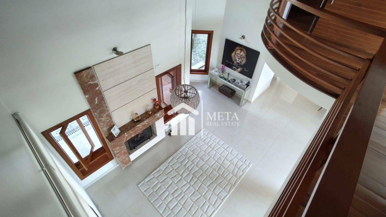 Imagem Imóvel com 3 Quartos à Venda, 420 m² em Residencial Suíça Da Cantareira - Mairiporã