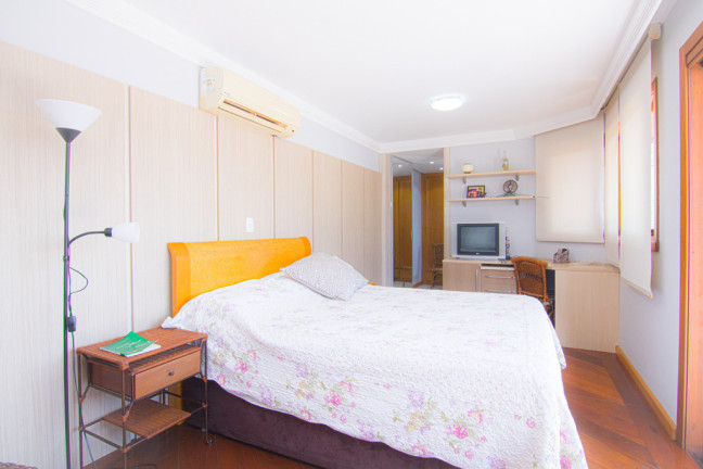 Imagem Cobertura com 3 Quartos à Venda, 164 m² em Rio Branco - Porto Alegre Imagem Cobertura com 3 Quartos à Venda, 164 m² em Rio Branco - Porto Alegre