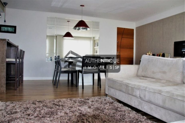 Apartamento com 2 Quartos à Venda, 65 m² em Aclimação - São Paulo