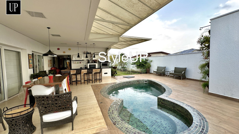 Imagem Casa com 4 Quartos à Venda, 380 m² em Alphaville - Santana De Parnaíba Imagem Casa com 4 Quartos à Venda, 380 m² em Alphaville - Santana De Parnaíba