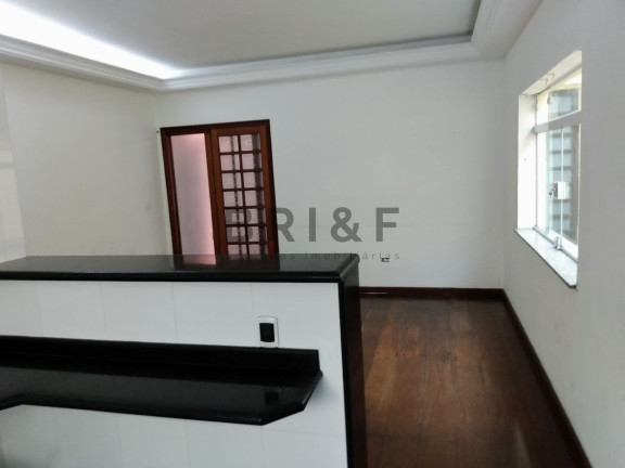 Imagem Casa com 3 Quartos à Venda, 220 m² em Jardim Jabaquara - São Paulo Imagem Casa com 3 Quartos à Venda, 220 m² em Jardim Jabaquara - São Paulo