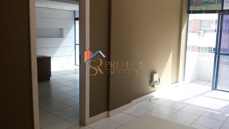Imagem Sala Comercial à Venda, 44 m² em Centro - Florianópolis Imagem Sala Comercial à Venda, 44 m² em Centro - Florianópolis