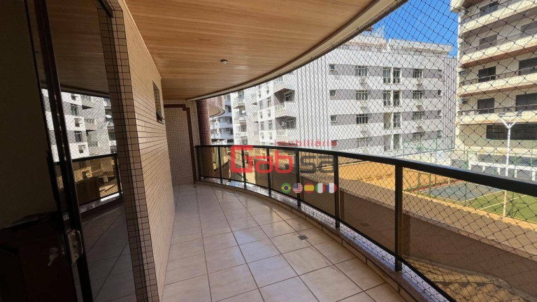 Apartamento com 3 Quartos à Venda ou Locação, 149 m² em Vila Nova - Cabo Frio