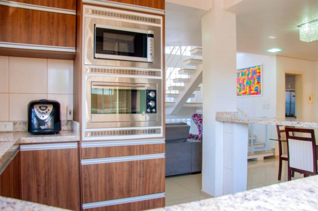 Imagem Casa com 3 Quartos à Venda, 157 m² Imagem Casa com 3 Quartos à Venda, 157 m²
