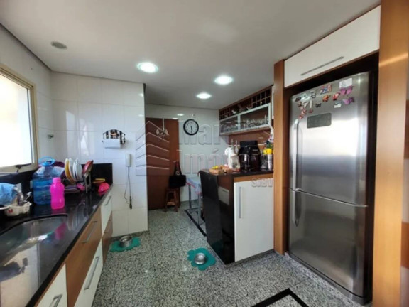 Imagem Apartamento com 4 Quartos à Venda, em Pç. Joaquim José - São João Da Boa Vista Imagem Apartamento com 4 Quartos à Venda, em Pç. Joaquim José - São João Da Boa Vista