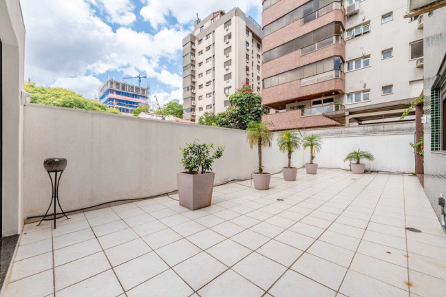 Imagem Apartamento com 2 Quartos à Venda, 180 m² em Bela Vista - Porto Alegre Imagem Apartamento com 2 Quartos à Venda, 180 m² em Bela Vista - Porto Alegre