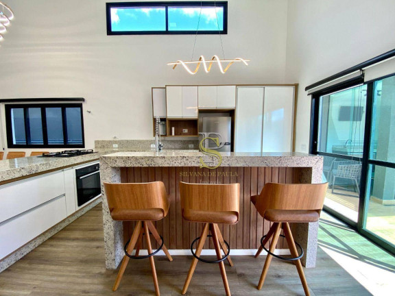 Imagem Casa com 3 Quartos para Alugar, 283 m² em Atibaia Park - Atibaia Imagem Casa com 3 Quartos para Alugar, 283 m² em Atibaia Park - Atibaia