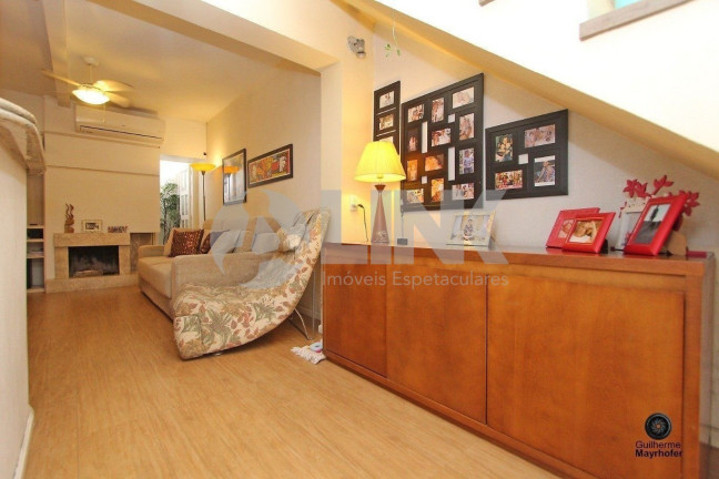 Imagem Casa com 2 Quartos à Venda, 148 m² em Partenon - Porto Alegre Imagem Casa com 2 Quartos à Venda, 148 m² em Partenon - Porto Alegre