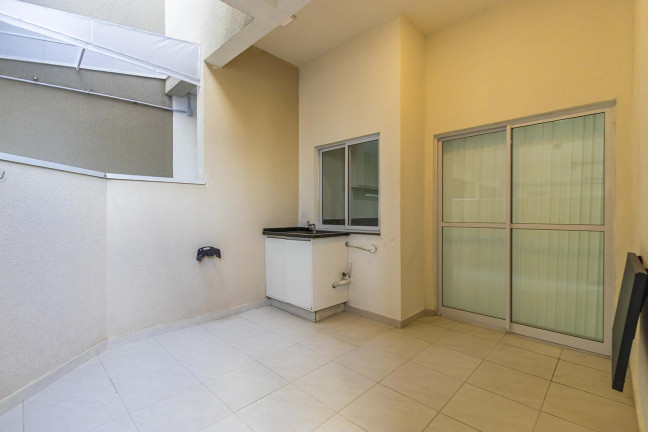 Imagem Apartamento com 2 Quartos à Venda, 61 m² em Capão Raso - Curitiba
