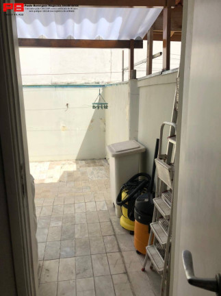 Imagem Casa com 4 Quartos à Venda, 156 m² em Moema - São Paulo Imagem Casa com 4 Quartos à Venda, 156 m² em Moema - São Paulo