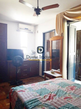Imagem Casa com 5 Quartos à Venda, 275 m² em Nossa Senhora De Lourdes - Santa Maria