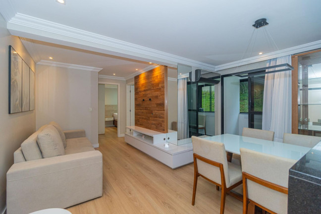 Imagem Apartamento com 2 Quartos para Alugar, 64 m² em Bigorrilho - Curitiba Imagem Apartamento com 2 Quartos para Alugar, 64 m² em Bigorrilho - Curitiba
