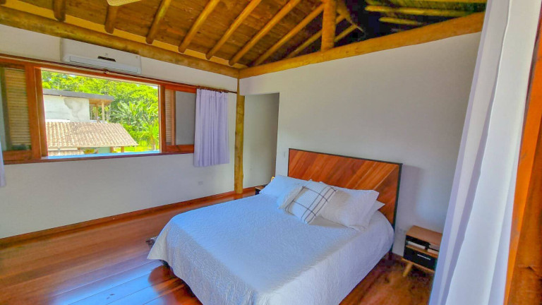 Imagem Casa com 4 Quartos à Venda, 451 m² em Condomínio Ressaca - Ubatuba Imagem Casa com 4 Quartos à Venda, 451 m² em Condomínio Ressaca - Ubatuba