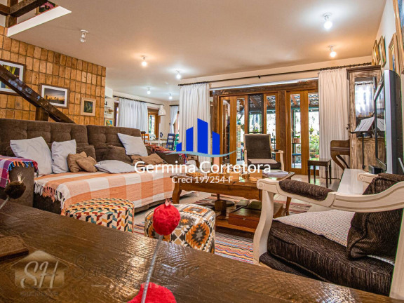 Imagem Casa com 3 Quartos à Venda, 342 m² em Alphaville - Santana De Parnaíba Imagem Casa com 3 Quartos à Venda, 342 m² em Alphaville - Santana De Parnaíba