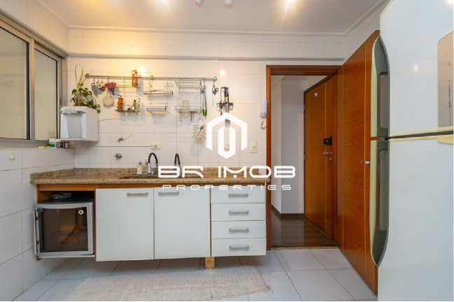 Imagem Imóvel com 2 Quartos à Venda, 79 m² em Pinheiros - São Paulo Imagem Imóvel com 2 Quartos à Venda, 79 m² em Pinheiros - São Paulo