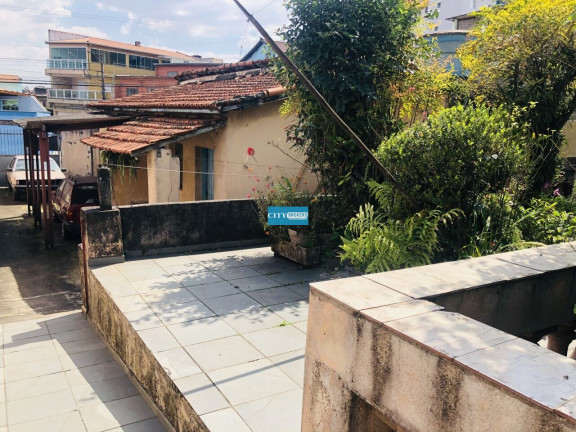 Imagem Casa com 3 Quartos à Venda, 220 m² em Vila Assis Brasil - Mauá