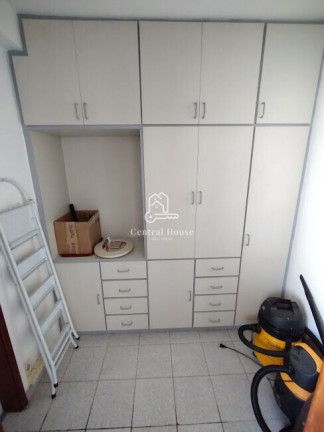Imagem Apartamento com 3 Quartos para Alugar, 200 m² em Moema - São Paulo