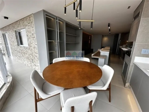 Imagem Apartamento com 4 Quartos à Venda, 218 m² Imagem Apartamento com 4 Quartos à Venda, 218 m²