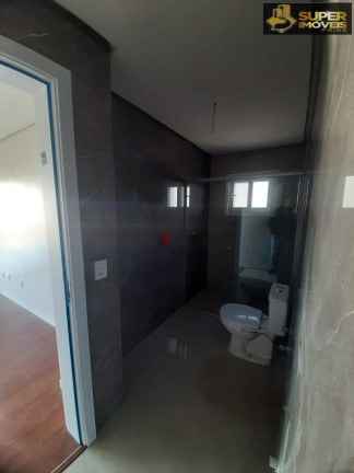 Imagem Casa com 3 Quartos à Venda, 400 m² em Laranjal - Pelotas
