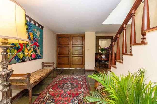 Imagem Casa à Venda, em Parque Silvino Pereira - Cotia Imagem Casa à Venda, em Parque Silvino Pereira - Cotia