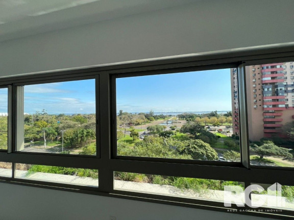 Imagem Imóvel com 3 Quartos à Venda, em Praia De Belas - Porto Alegre Imagem Imóvel com 3 Quartos à Venda, em Praia De Belas - Porto Alegre