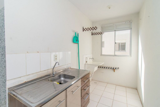 Imagem Imóvel com 2 Quartos à Venda, 48 m² em Sarandi - Porto Alegre Imagem Imóvel com 2 Quartos à Venda, 48 m² em Sarandi - Porto Alegre