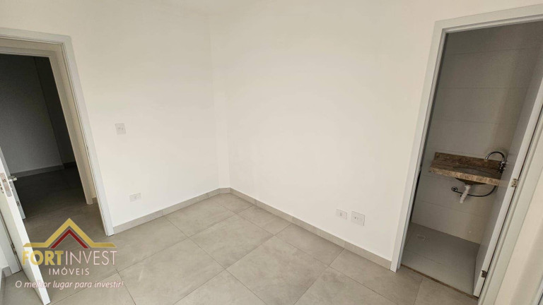 Imagem Imóvel com 2 Quartos à Venda, 80 m² em Tupi - Praia Grande Imagem Imóvel com 2 Quartos à Venda, 80 m² em Tupi - Praia Grande