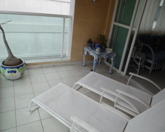 Imagem Imóvel com 3 Quartos à Venda, 300 m² em Pitangueiras - Guarujá Imagem Imóvel com 3 Quartos à Venda, 300 m² em Pitangueiras - Guarujá